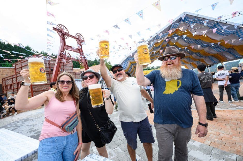 German Village Oktoberfest (독일마을 맥주축제)